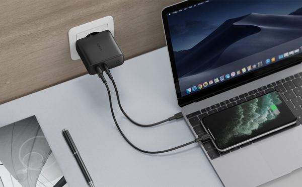 aukey-macbook-iphone