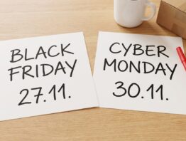 Cyber Monday oder Black Friday Kalender mit 27. und 30. November 2026 markiert