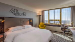 hotel1 12