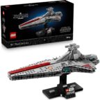 LEGO Star Wars 75441 Angriffskreuzer der Venator-Klasse mit Standfuss und Namensschild
