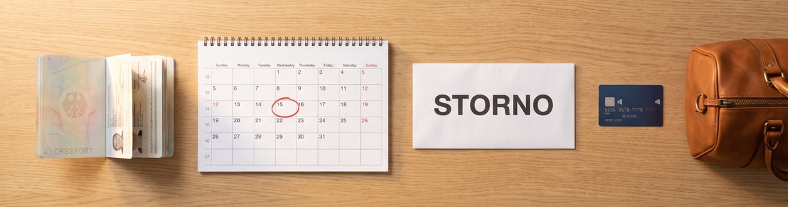 Reiserücktrittsversicherung 2026 — Stornokosten, Fristen und Kartenschutz im Überblick