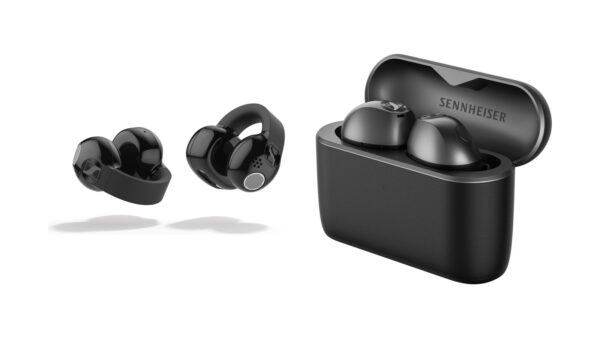 ACCENTUM Clip neben dem Momentum True Wireless 5 im Größenvergleich