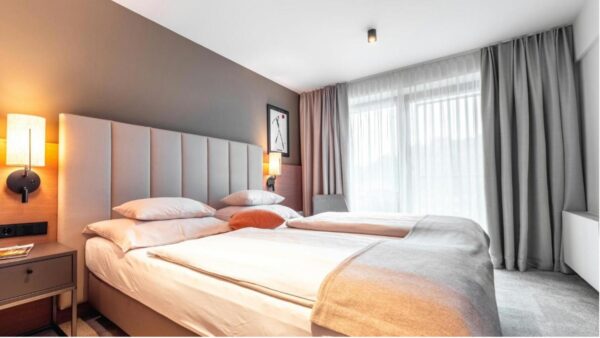 hotel1 9