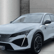 (Privat- & Gewerbeleasing) Peugeot 408 GT Hybrid für 199 € mtl., 36 Monate , 10.000 km,  Panodach, Massagesitze & 360°-Kamera