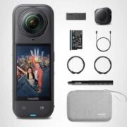 Insta360 X5 Must-Have-Bundle - wasserdichte 8K 360°-Kamera, Führend bei wenig Licht