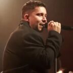 nico santos bei einem auftritt archivbild er arbeitete bereits mit helene fischer und mark foster zusammen